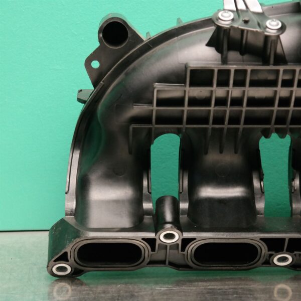 MANIFOLD F12 # Inlet # (911) *11-40*