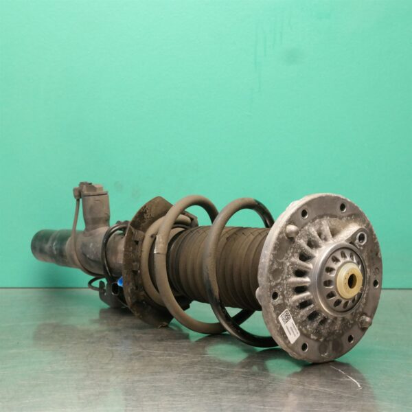 SAMSUNG CSC RIGHT FRONT STRUT F32 (568) *31-10*