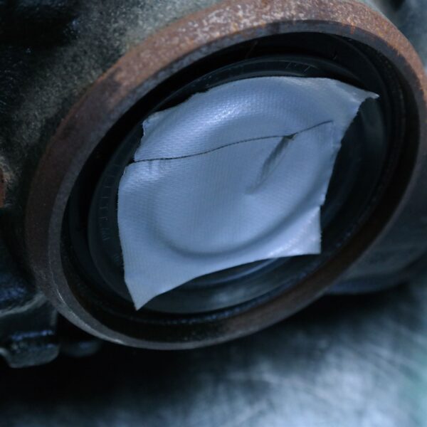 DIFFERENTIAL CENTRE F30 (760) *33-05* 2.81 Ratio P6