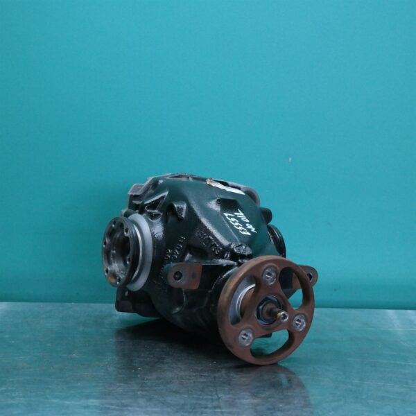 DIFFERENTIAL CENTRE E84 Rear (639) *33-05* 2.93R