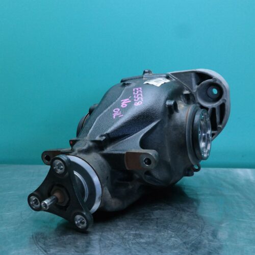 DIFFERENTIAL CENTRE F30 (723) *33-05* 2.81 Ratio P4