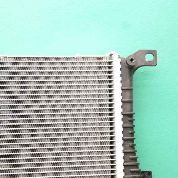RADIATOR F30 (624) *17-05* Rear