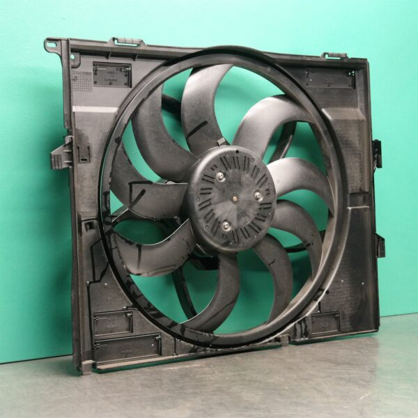 SAMSUNG CSC FAN F30 400W (439) *17-10*