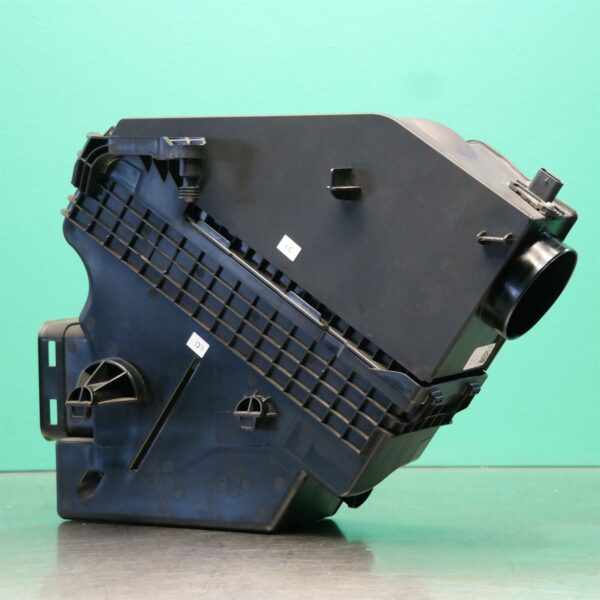 SAMSUNG CSC AIR CLEANER/BOX F25 (138) *13-20*