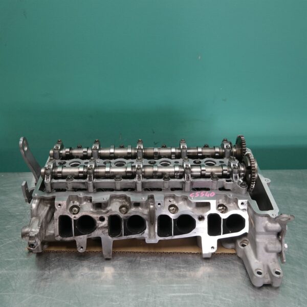 CYLINDER HEAD G01 (709) *11-15* D4