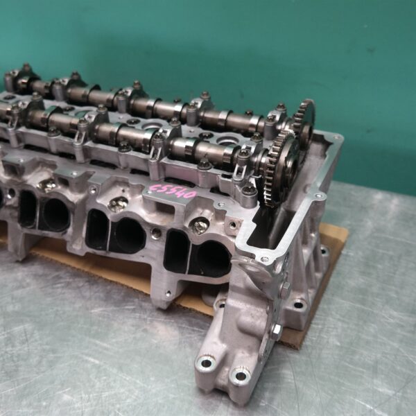 CYLINDER HEAD G01 (709) *11-15* D4