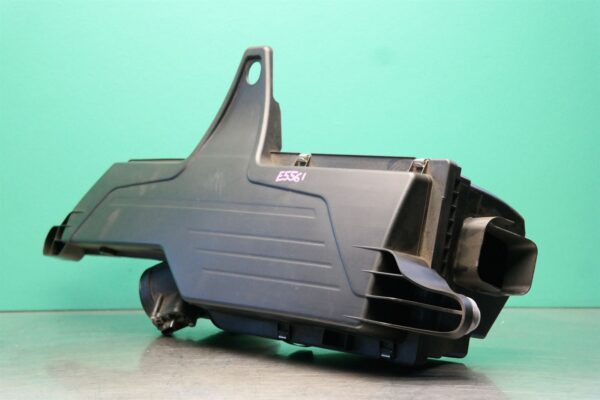 AIR CLEANER/BOX F20 (582) *13-20*