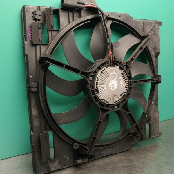 FAN E70 (242) *17-10*