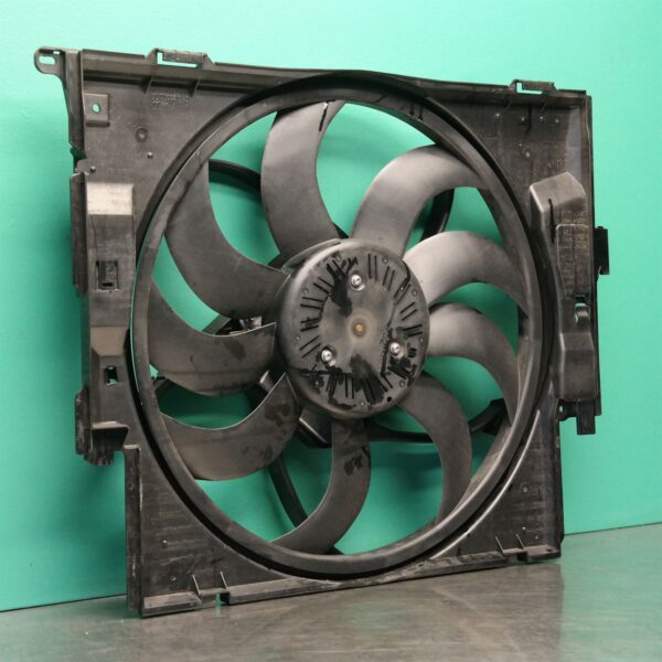FAN F (964) *17-10* F22 F23
