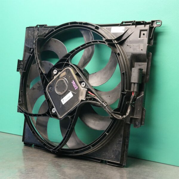 FAN F (964) *17-10* F22 F23
