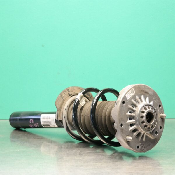 RIGHT FRONT STRUT F39 31306888462 *31-10*