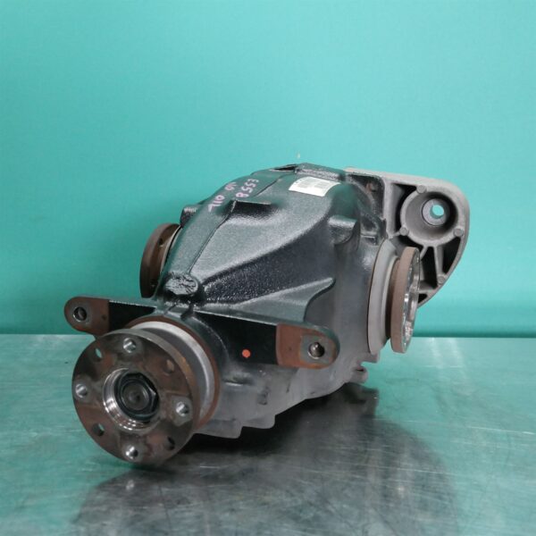 DIFFERENTIAL CENTRE E87 (108) *33-05* 3.73R P6