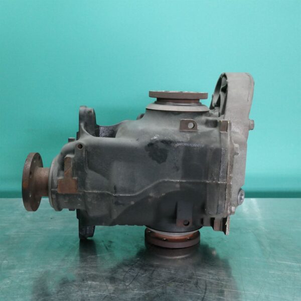 DIFFERENTIAL CENTRE E87 (108) *33-05* 3.73R P6