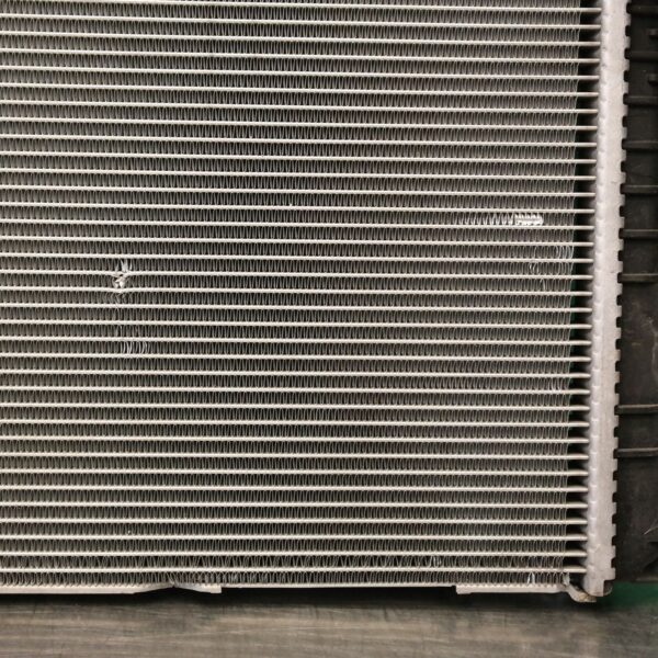 RADIATOR F30 (624) *17-05* Rear