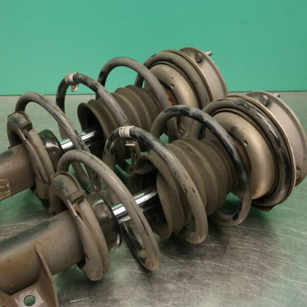 SAMSUNG CSC STRUT SET E90 (001) (002) *31-10* P6