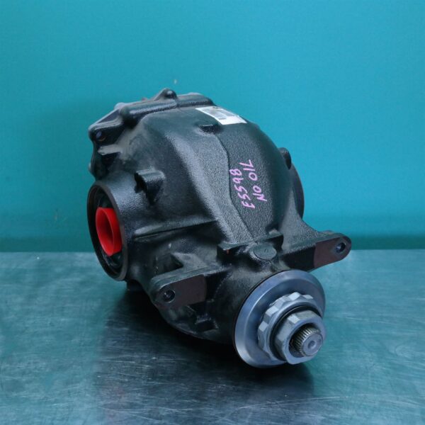 DIFFERENTIAL CENTRE F32 (760) *33-05* 2.81 Ratio P6
