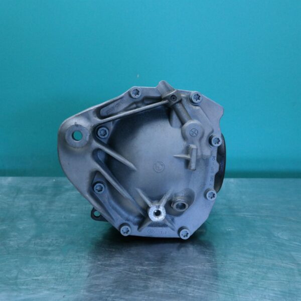 DIFFERENTIAL CENTRE F32 (760) *33-05* 2.81 Ratio P6