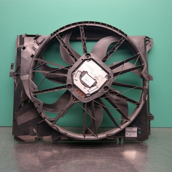FAN E90 (106) *17-05*