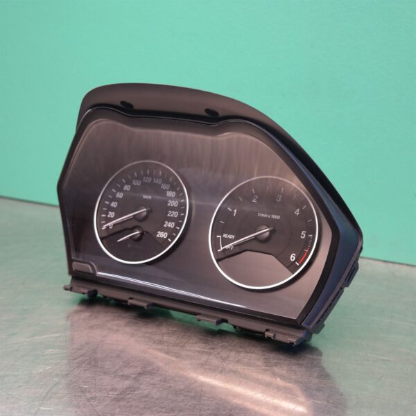 INSTRUMENT CLUSTER INSTRUMENT CLUSTER, DIESEL, AUTO T/M, F48, 08/15-06/22