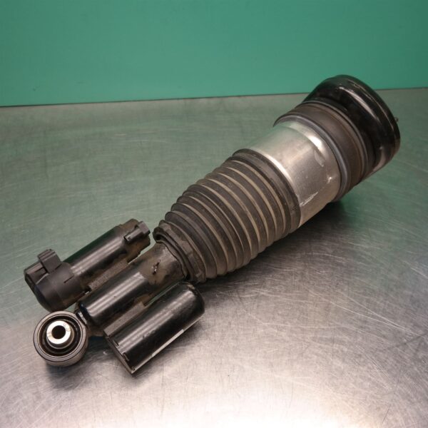 LEFT REAR STRUT G30 (823) *33-50* airbag and alloy type