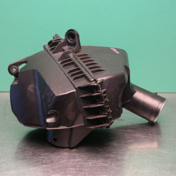 AIR CLEANER/BOX F10 (014) *13-20*