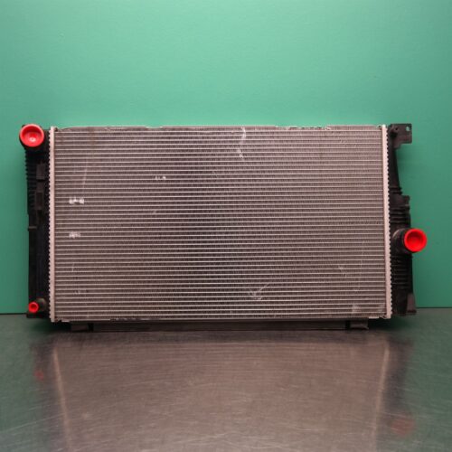 RADIATOR F10 (013) *17-05*