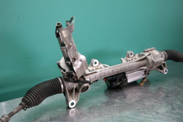 STEERING BOX/RACK F10 (547) *32-12*