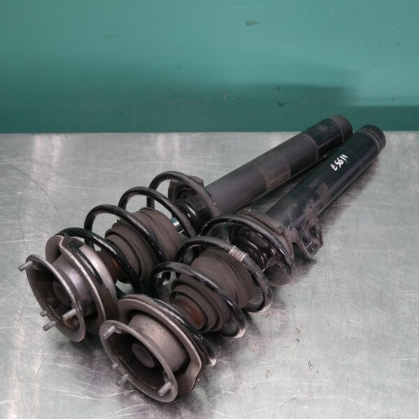 STRUT SET E84 (333) (334) *31-10*