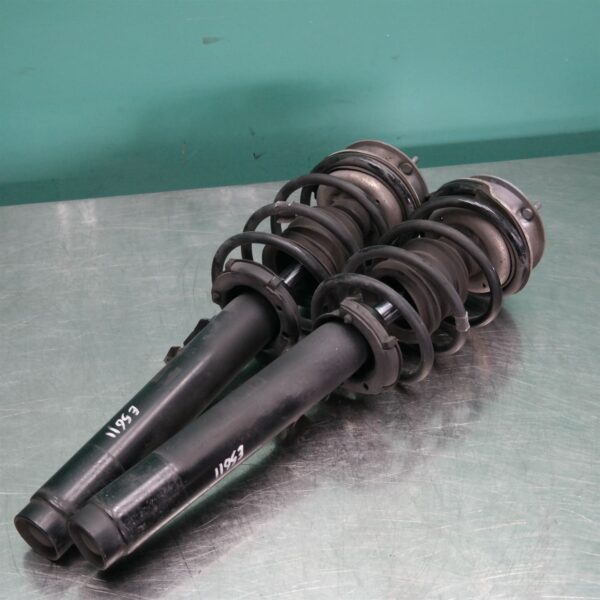 STRUT SET E84 (333) (334) *31-10*
