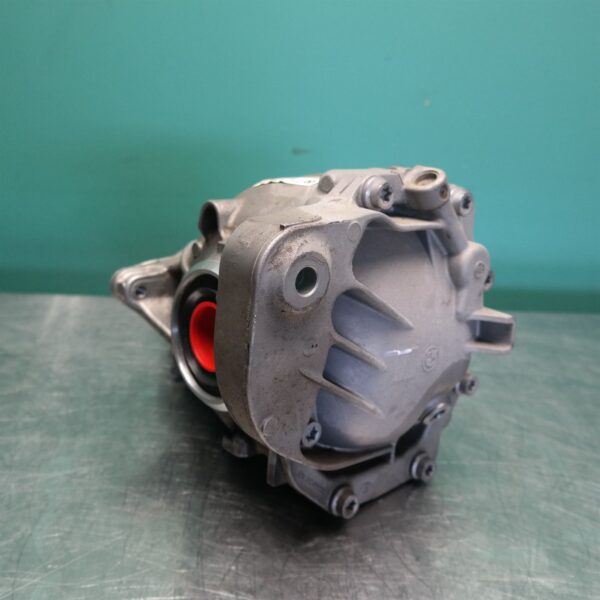 DIFFERENTIAL CENTRE G01 Rear (727) *33-05* 3.23R