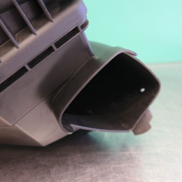 AIR CLEANER/BOX G22 (424) *13-20*