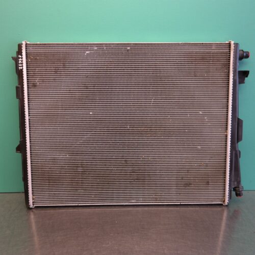 RADIATOR G22 (811) *17-05* Front