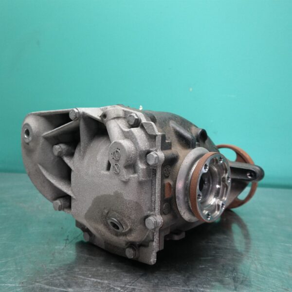 DIFFERENTIAL CENTRE E90 (017) *33-05* 3.15R D4