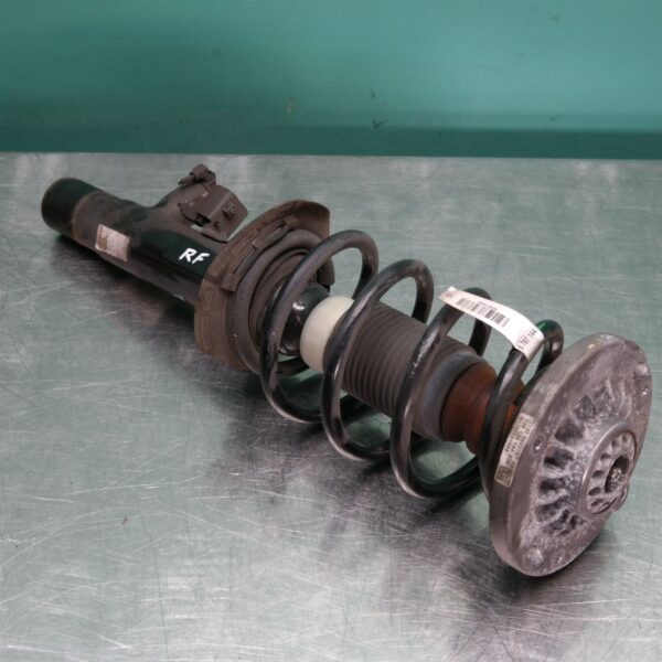 RIGHT FRONT STRUT F26 (028) *31-10*