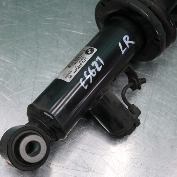 LEFT REAR STRUT F26 (911) *33-45*