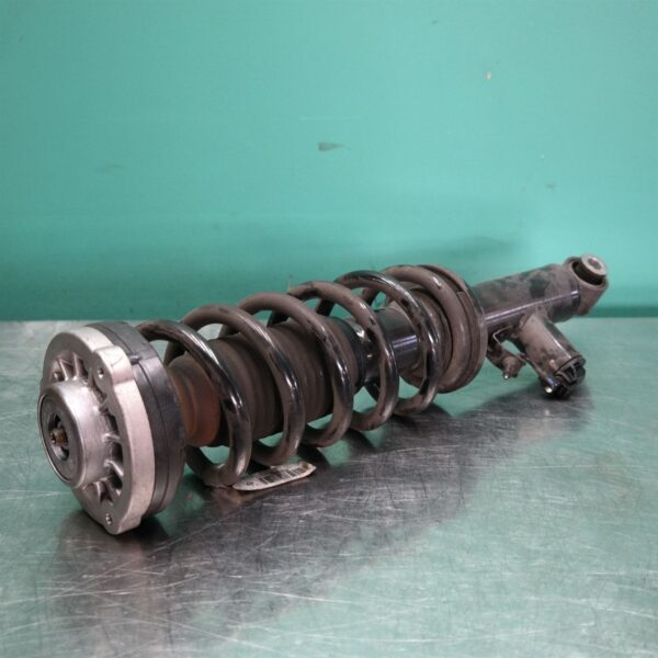 RIGHT REAR STRUT F26 (911) *33-45*