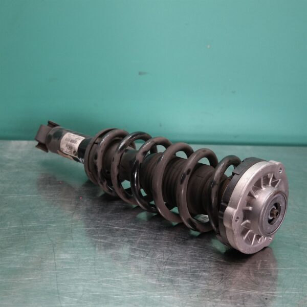 RIGHT REAR STRUT F26 (911) *33-45*