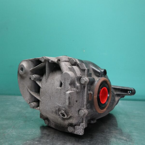 DIFFERENTIAL CENTRE F25 Rear (994) *33-05* 3.38 P4