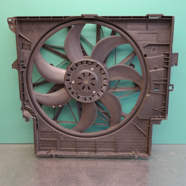 FAN F25 (176) *17-05*