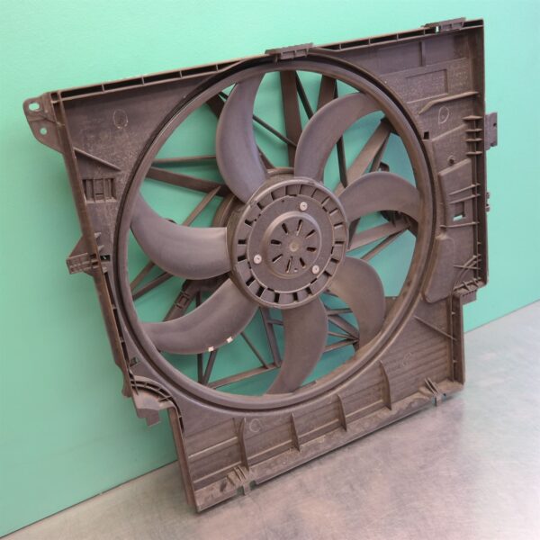 FAN F25 (176) *17-05*