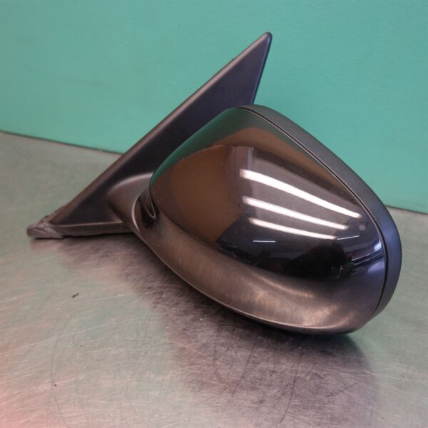 LEFT DOOR MIRROR E90 (263) *51-07*