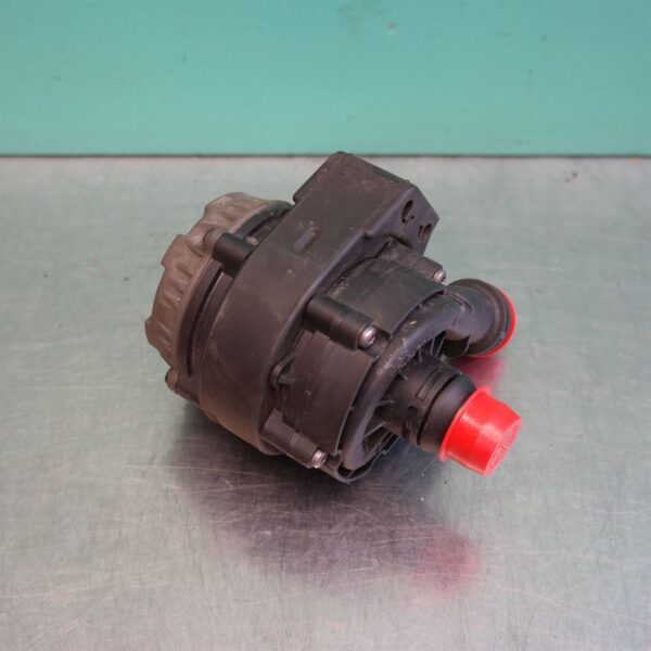 WATER PUMP G02 (248) *17-30* Large