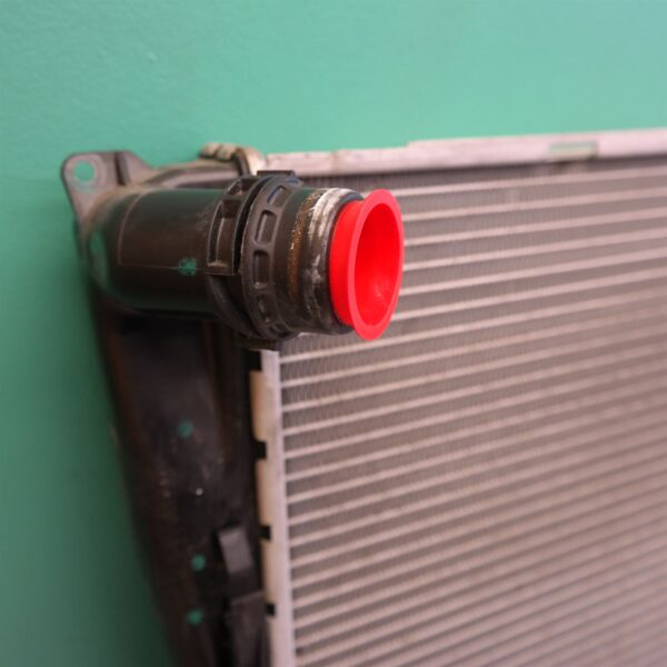 RADIATOR E90 (273) *17-05* P4