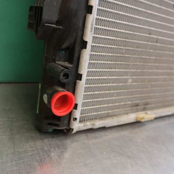RADIATOR E90 (273) *17-05* P4