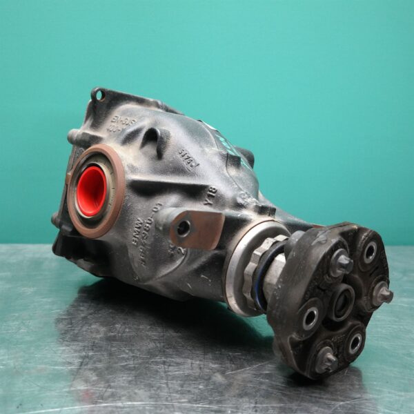 DIFFERENTIAL CENTRE F30 (972) *33-05* 2.81 ratio P4