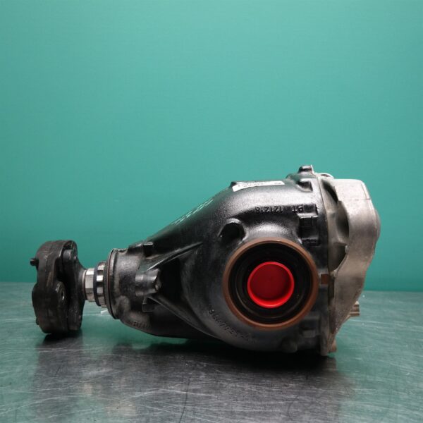 DIFFERENTIAL CENTRE G01 Rear (048) *33-05*