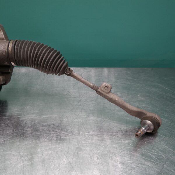 STEERING BOX/RACK G01 (842) *32-12*