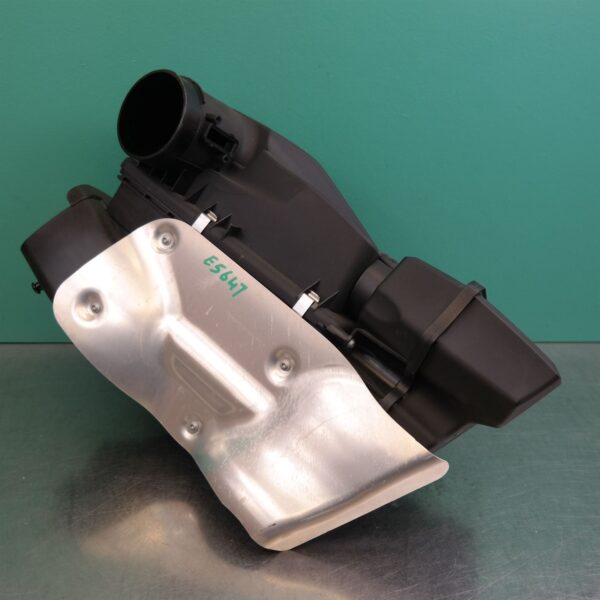 AIR CLEANER/BOX G20 (100) *13-20*