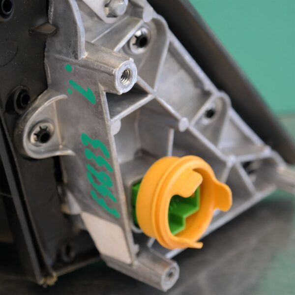 SAMSUNG CSC LEFT DOOR MIRROR F16 (239) *51-07*