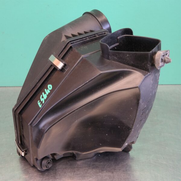 AIR CLEANER/BOX G42 (424) *13-20*